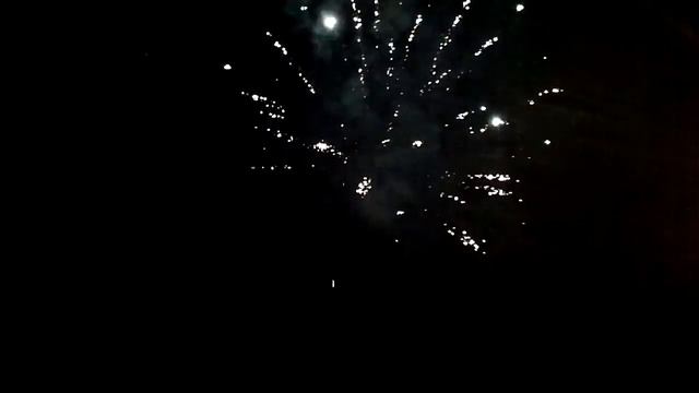Салют в Золотоноше в честь Духа Святого! смотреть онлайн
