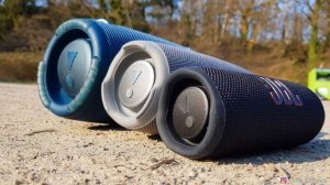 JBL Flip 6 vs. JBL Charge 5 vs. JBL Xtreme 3 ULTRA WARPING - BASS TEST !!! 100% VOL.