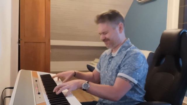 Keyjam 02 - Roland E16 Demo 4 смотреть онлайн