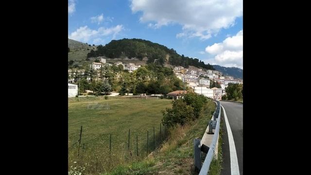 Da Genova a Campo Imperatore e L'Aquila in Honda Gold Wing смотреть онлайн