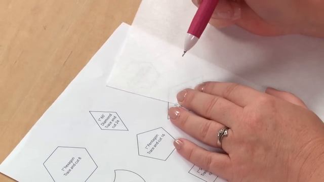 What Is English Paper Piecing (EPP)? | Quilting Tutorial With Helen Stubbings