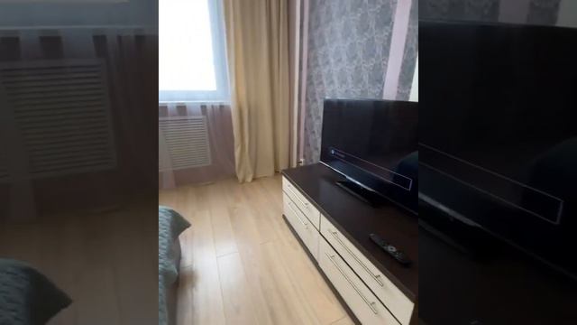 Обзор квартиры посуточно на Гагарина 21/7. OrenRoom56 смотреть онлайн