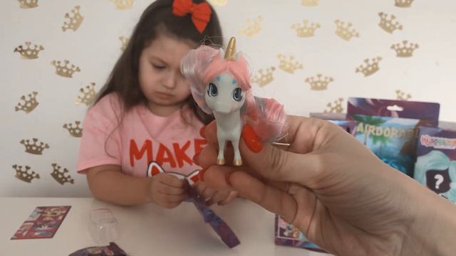 Питомец HAIRDORABLES Обзор #игрушки вместе с Алиной//#UNBOXING Hairdorables PETS For #kids