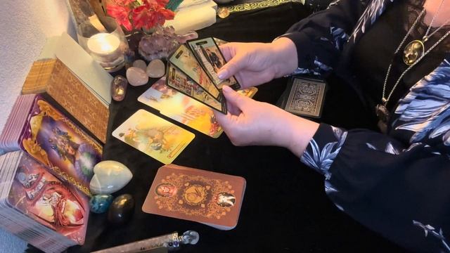 ?Singel?#orakel #liebesorakel #tarot #kartenlegen смотреть онлайн