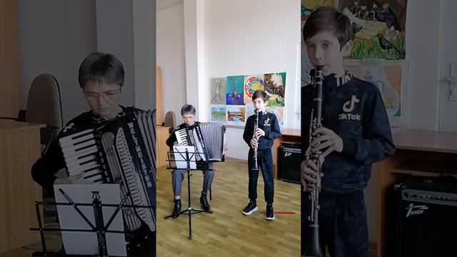 В.А. Моцарт "Маленькая пряха" смотреть онлайн
