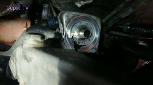 VW T4 замена прокладки под радиатором охлождения масла и масляным фильтром.