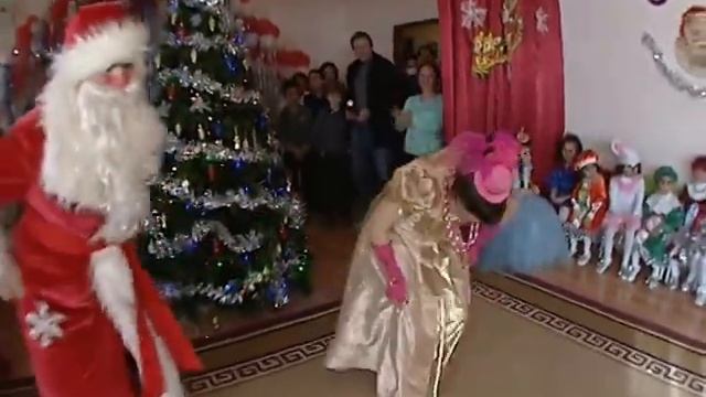 Азербайджанский Дед Мороз зажигает смотреть онлайн