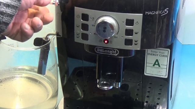 Удаление накипи в кофемашине Delonghi смотреть онлайн