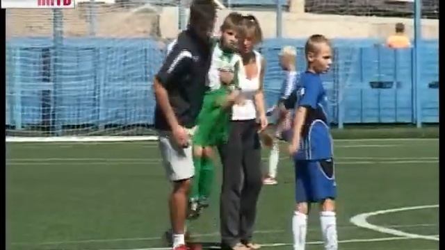 Большие звезды светят малым смотреть онлайн