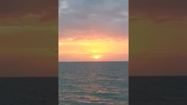 Пляж Mai Khao Beach смотреть онлайн