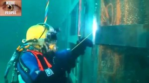 КАК ВАРЯТ МЕТАЛЛ ПОД ВОДОЙ? Гипербарическая сварка при повышенных давлениях