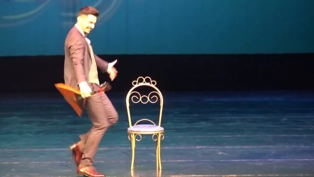 В.Темнов-Е.Тростянский "Весёлая кадриль". Дмитрий Стреж. смотреть онлайн