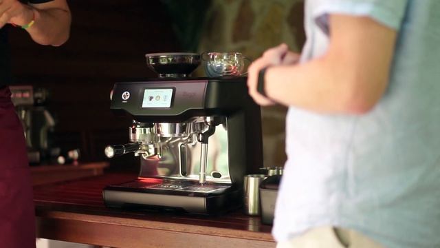 Špička mezi domácími kávovary - pákový automat Sage The Oracle Touch - 4. část ze 4 смотреть онлайн
