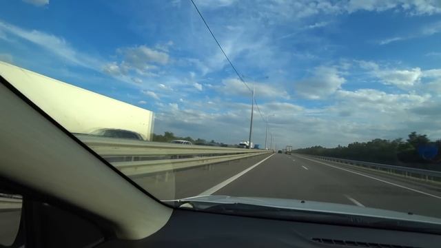 Поездка на Чёрное море 2022 и что происходит на трассе М4 Дон в России?! смотреть онлайн