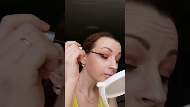 Тушь с эффектом накладных ресниц Oriflame 32435?Тестируем смотреть онлайн