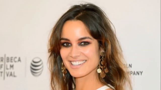 Bérénice Marlohe - From Baby to 39 Year Old смотреть онлайн