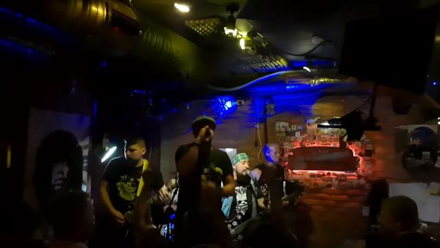 Sailor Pigs - То одно, то другое (Бар "Квартирник" 11.09.21) смотреть онлайн