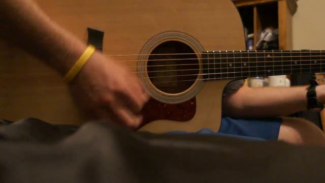 Taylor 110 CE Acoustic guitar sound check with various strum and picking styles смотреть онлайн