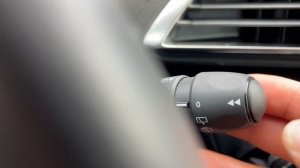 Peugeot 3008 - How to operate windshield wipers