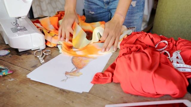 Midi Dresses for Short Girls- How to Make it Work on Petites смотреть онлайн