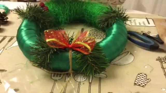 Рождественский венок своими руками. Мастер класс Новогоднего венка смотреть онлайн