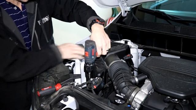 2017 GMC Acadia Air Filter Change and Service Record Update смотреть онлайн