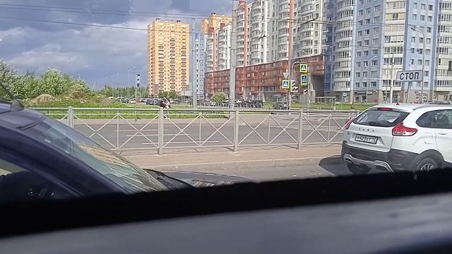 Троллейбус "45": Проспект ГЕРОЕВ - Проспект Кузнецова. Санкт-Петербург смотреть онлайн