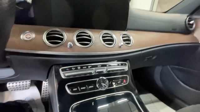 Mercedes-Benz E-Класс 200 '2016 смотреть онлайн