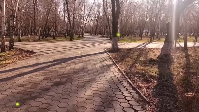 Мама и сестра моего мужа, пришли к нам домой: Братец, нам тесно жить в двушке втроём... смотреть онлайн