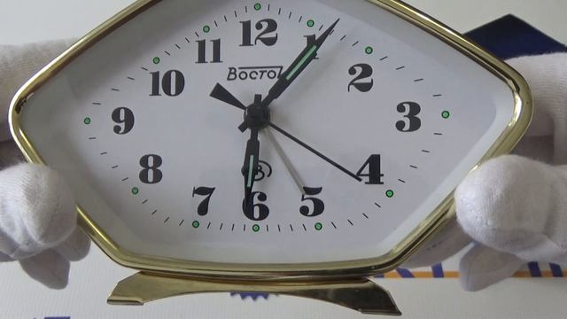 Видео обзор механического будильника Восток М876-5 смотреть онлайн