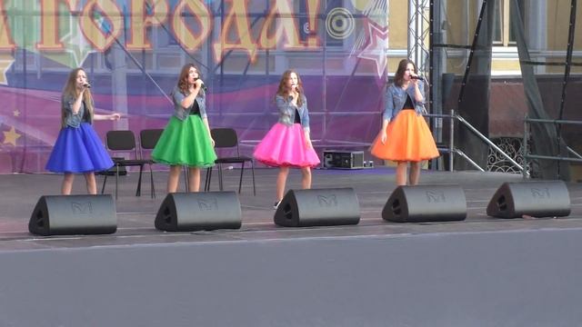"Крутые девчонки" - "Word up" смотреть онлайн