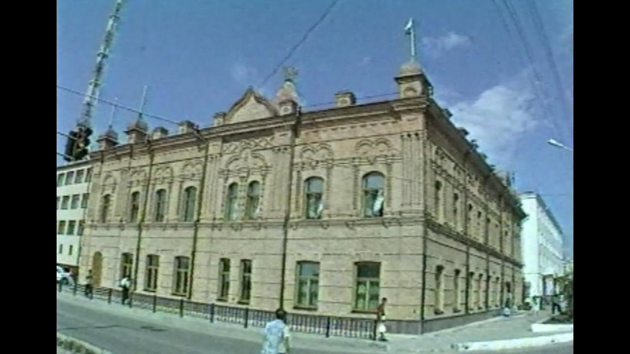 Якутск. 2003 г. Республиканская библиотека открыта вновь. смотреть онлайн