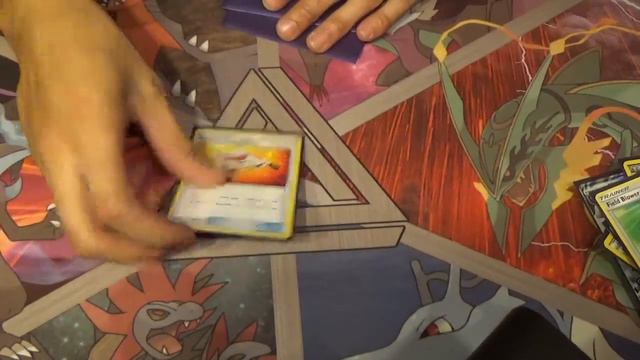 Pokémon Deckprofile: Lucario Garchomp смотреть онлайн