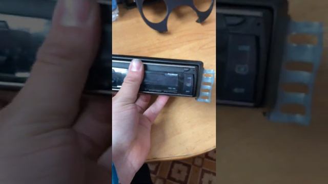 Магнитола Prology CMX-165 смотреть онлайн