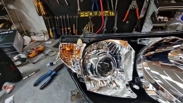 Toyota Land Cruiser 200 Sheriff61 Установка лазерных линз Aozoom Laser gen5 BI-LED. смотреть онлайн