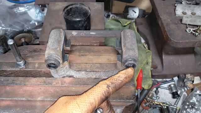 2011 Honda CRV AWD | Rear Brakes Pads & Rotors | Replacement
