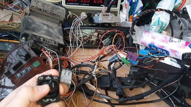 W140 Проверка работы памяти электрозеркала в домашних условиях смотреть онлайн