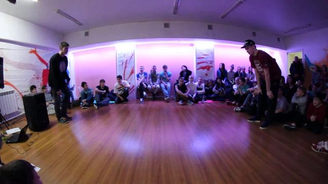 BREAK1x1 - B-BoyБалдежный VS B-BoyGips - ОТЧЕТНЫЙ КОНЦЕРТ FDS 2015 смотреть онлайн