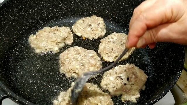 КУРИНЫЕ ГРУДКИ С ГРИБАМИ ПО-АЛБАНСКИ/ СОЧНО, НЕЖНО, ВКУСНО! смотреть онлайн