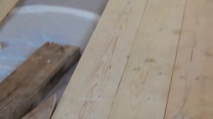 Приспособление для стяжки полов из подручного материала.