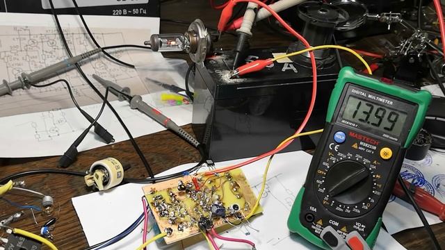 Сharger. Автомат отключения зарядного устройства без "мельтешни" смотреть онлайн