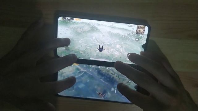 Xiaomi mi 9 lite vs Redmi Note 7 Pubg смотреть онлайн