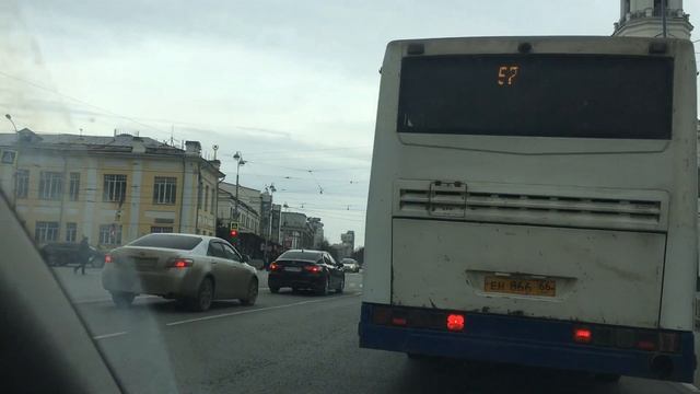 Несколько плюсов жизни в Екатеринбурге. Четвертая столица России . смотреть онлайн