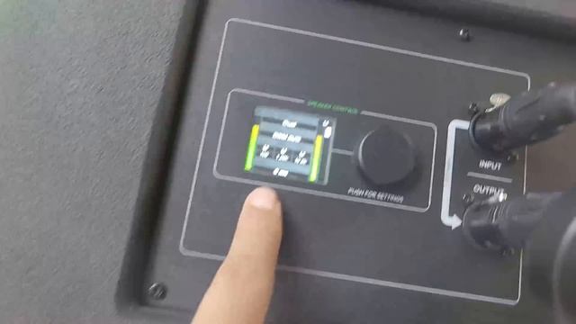 TE revelo EL MEJOR SONIDO Para ?DISCOTECAS e ⛪IGLESIAS. Mackie DRM 12A y BAJO POTENTE DRM 18S смотреть онлайн