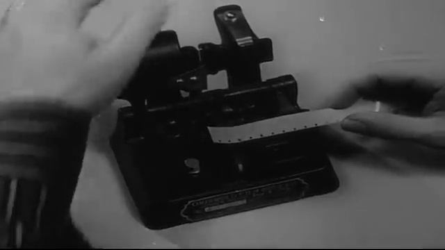 Splicing Motion Picture Film смотреть онлайн