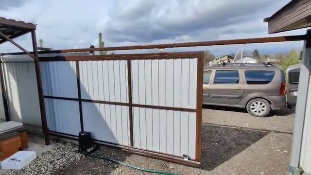 Подвесные ворота с автоматикой смотреть онлайн