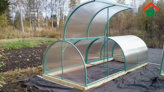 Парник из поликарбоната с открывающимся верхом – какой купить недорого по цене