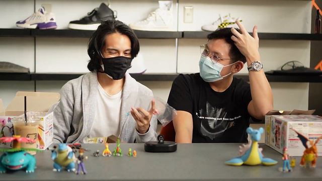 Entering the Pokemon SCALE WORLD ft. Cholo Tolentino! смотреть онлайн