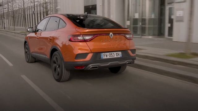 Renault Arkana: Coche del año en España ABC 2022. Video Motor Pro смотреть онлайн