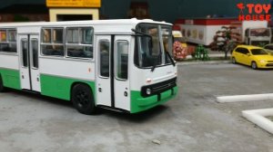 Модель автобуса ИКАРУС 260.06. Распаковка и обзор. Про машинки.